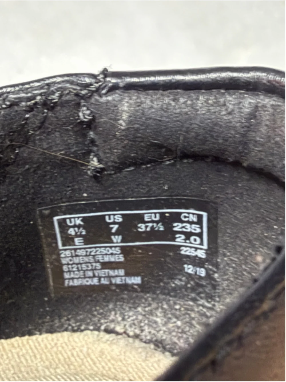 Clarks Black Leather Loafers Size 7